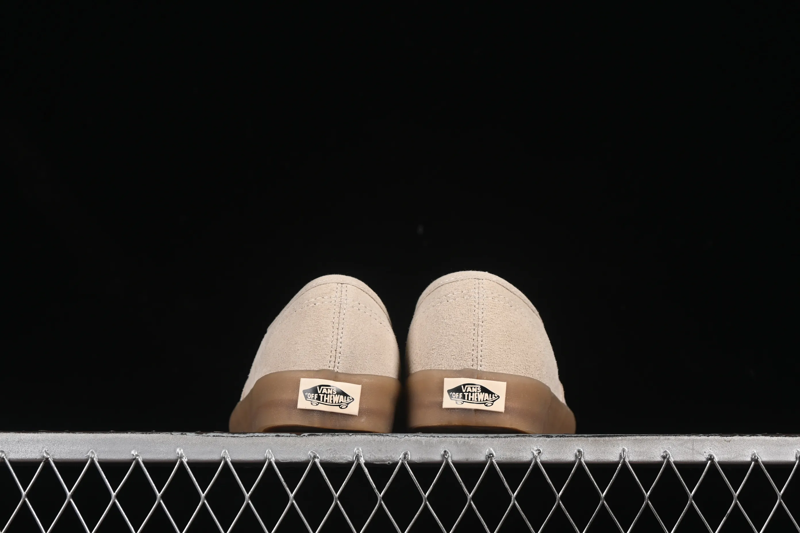 All categories Vans Vans series Vans Low Vans low top Vans Premium Authentic suede retro translucent raw rubber sole casual sneakers VN000CRQBYS